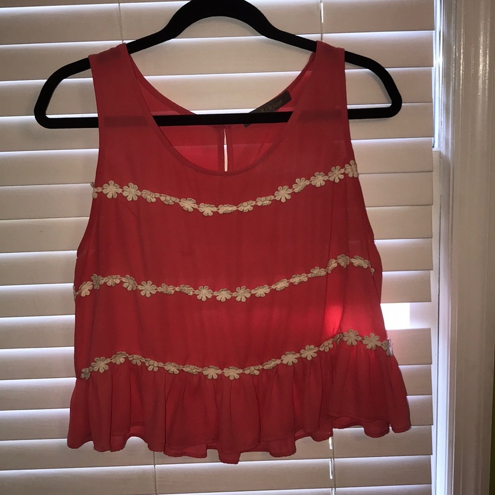 Cute summer top!